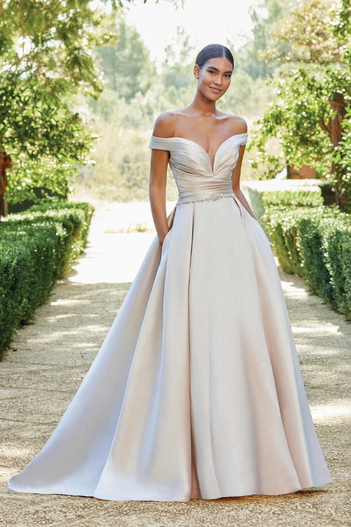 Abito da Sposa 44222 by Sincerity