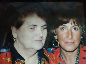 Loretta Romagnoli e sua mamma Vera