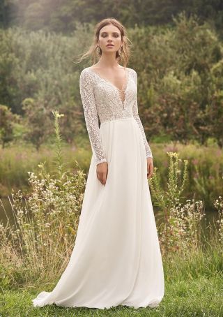 Abito da Sposa 66135 by Lillian West